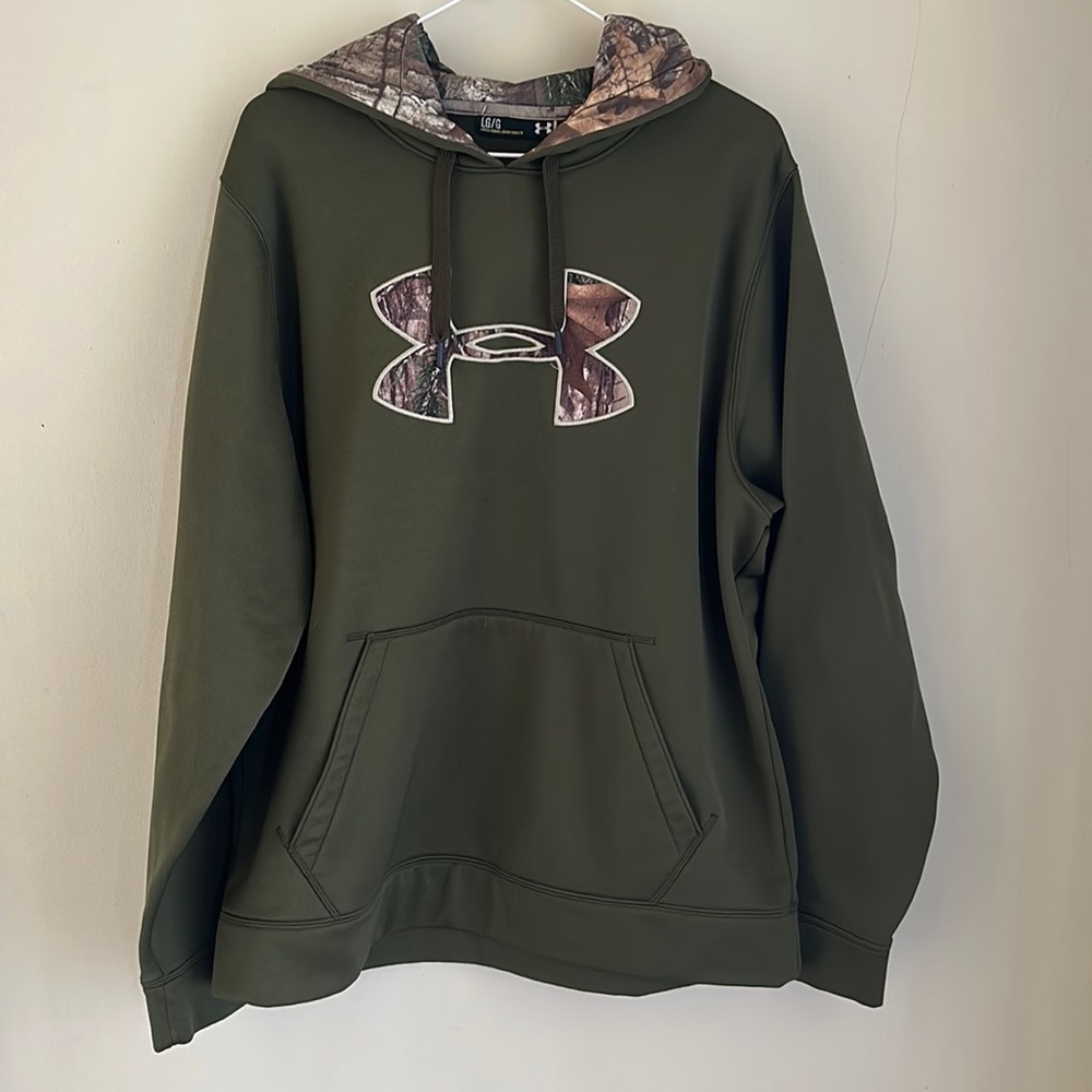 Men’s Under Amour Hoodie